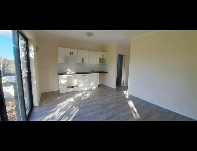 1 BEDROOM TOWNHOUSE RENTED IN MOUNT PLEASANT